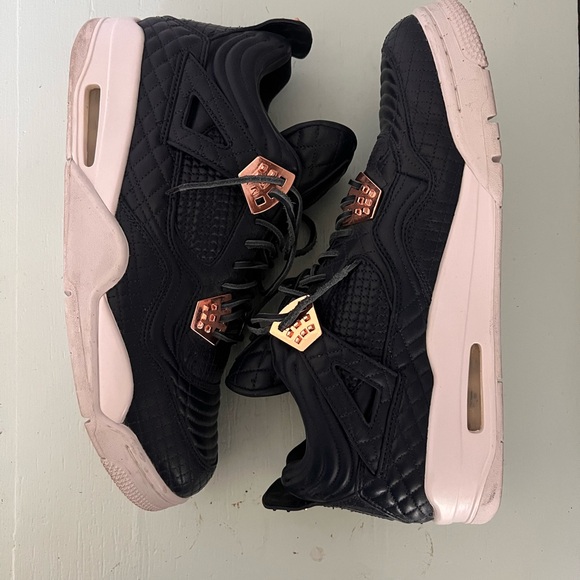 Jordan Retro 4 Navy Blue - Picture 1 of 5